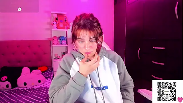 Vannessa  Shy online show from February 23, 2026, 7:36 pm