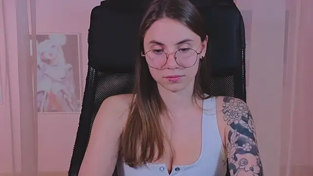  AnnaStark  online show from March 22, 2025, 2:37 am