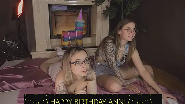  AnnaStark  online show from February 27, 2025, 12:03 am