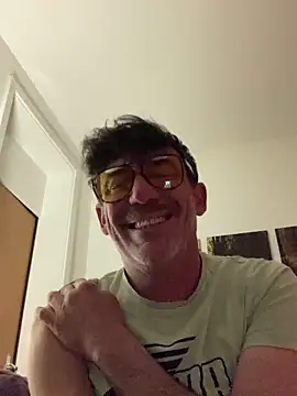 maxximere online show from March 29, 2026, 12:12 am