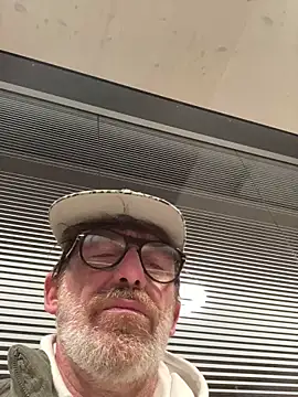 maxximere online show from February 7, 2026, 12:51 am