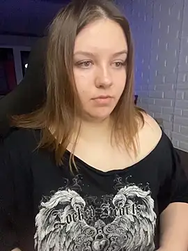 XNirvanaX online show from November 22, 2025, 2:32 am