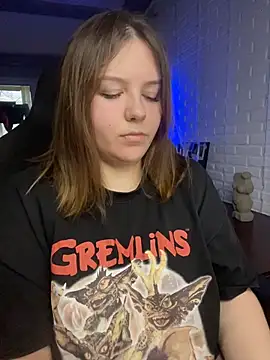 XNirvanaX online show from November 10, 2025, 5:23 am