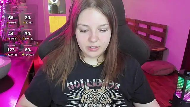 XNirvanaX online show from March 10, 2026, 5:22 am