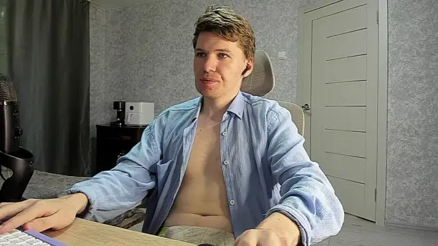 Snapshot of Bananas_dick chatting on July 11, 2026, 8:36 am Bananas dick online show from July 11, 2026, 8:36 am
