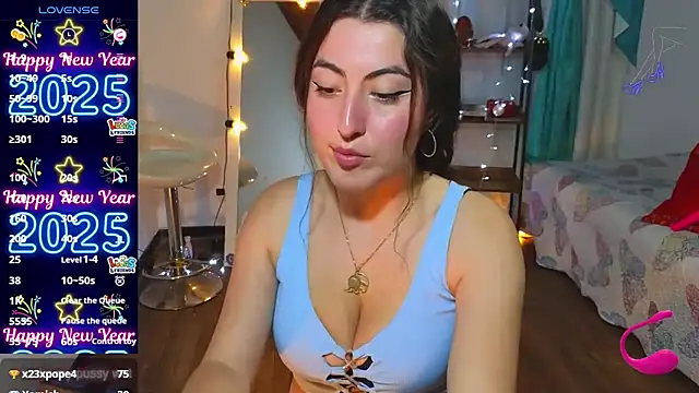 Snapshot of yuliprinss chatting on January 4, 2025, 1:31 am yuliprinss online show from January 4, 2025, 1:31 am