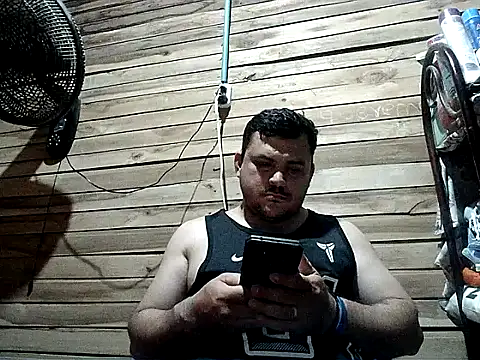 Arcangel 05 online show from March 21, 2026, 4:14 am