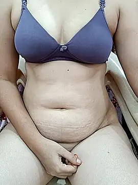 Snapshot of couple__telugu chatting on November 17, 2025, 5:55 am couple telugu online show from November 17, 2025, 5:55 am