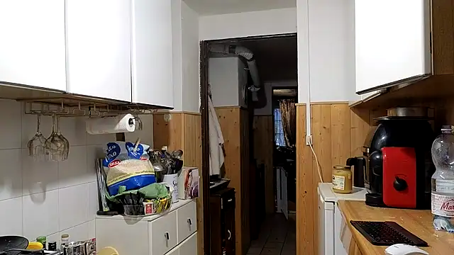 Snapshot of VanessaDoyle chatting on March 6, 2026, 6:41 am VanessaDoyle online show from March 6, 2026, 6:41 am