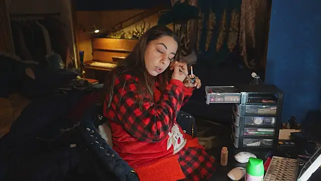 Snapshot of VanessaDoyle chatting on March 4, 2026, 6:10 am VanessaDoyle online show from March 4, 2026, 6:10 am