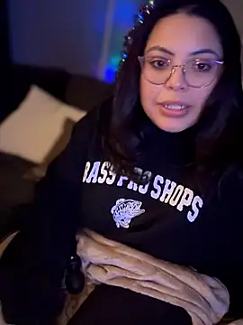 drizzypeach602 online show from November 29, 2025, 3:17 am