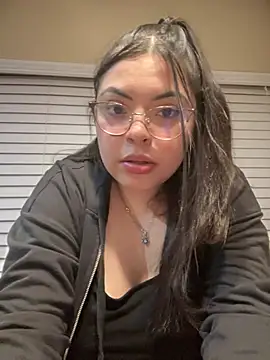 drizzypeach602 online show from March 8, 2025, 5:49 am