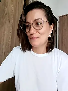 Snapshot of Verito_hot chatting on January 21, 2025, 9:04 pm Verito hot online show from January 21, 2025, 9:04 pm