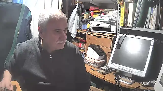 Snapshot of nonnomaturobisex chatting on March 10, 2025, 7:44 am nonnomaturobisex online show from March 10, 2025, 7:44 am