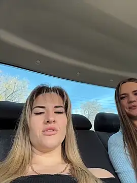 Snapshot of ivannatompsonnn chatting on April 15, 2026, 6:52 am ivannatompsonnn online show from April 15, 2026, 6:52 am