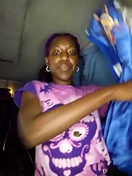 oliviaprettypussy online show from November 23, 2025, 4:00 am