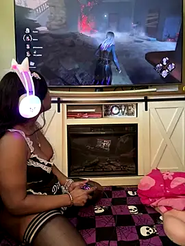 Snapshot of Tikalalin chatting on September 15, 2025, 5:46 pm Tikalalin online show from September 15, 2025, 5:46 pm