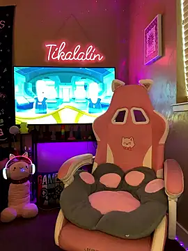 Snapshot of Tikalalin chatting on January 13, 2026, 3:49 pm Tikalalin online show from January 13, 2026, 3:49 pm