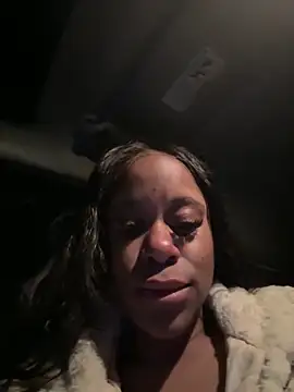 Snapshot of Tikalalin chatting on March 23, 2025, 6:47 am Tikalalin online show from March 23, 2025, 6:47 am