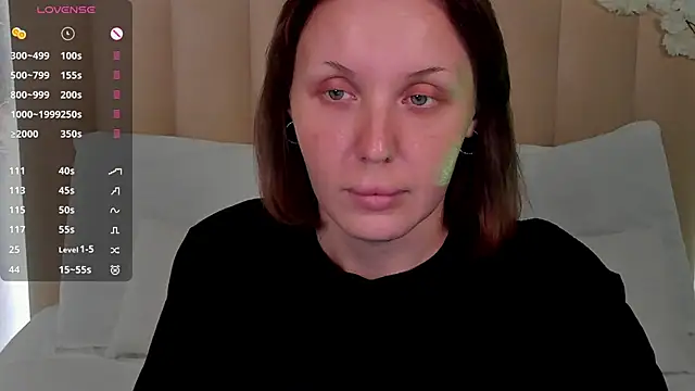 LianaFord online show from March 27, 2026, 4:10 am