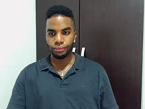 Snapshot of Rene_hotman chatting on October 13, 2025, 8:21 pm Rene hotman online show from October 13, 2025, 8:21 pm