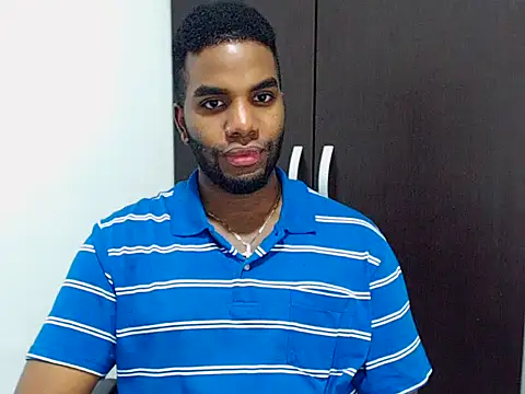 Snapshot of Rene_hotman chatting on November 14, 2025, 8:12 pm Rene hotman online show from November 14, 2025, 8:12 pm