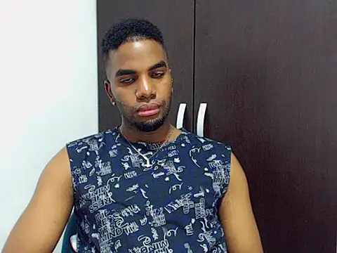 Snapshot of Rene_hotman chatting on November 2, 2025, 8:03 pm Rene hotman online show from November 2, 2025, 8:03 pm