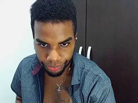 Snapshot of Rene_hotman chatting on November 25, 2025, 8:42 pm Rene hotman online show from November 25, 2025, 8:42 pm