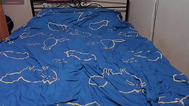 Snapshot of eva_zero chatting on February 12, 2026, 2:06 pm eva zero online show from February 12, 2026, 2:06 pm