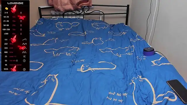 eva zero online show from October 10, 2025, 3:02 pm