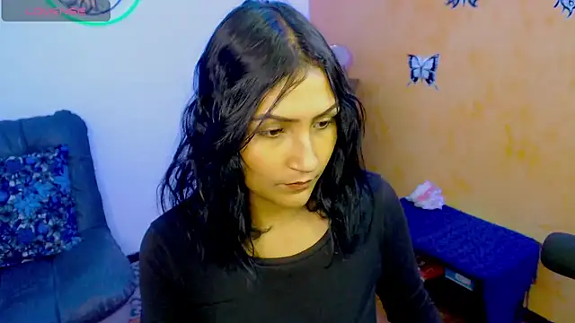 Snapshot of leah-666 chatting on December 27, 2024, 2:43 pm leah-666 online show from December 27, 2024, 2:43 pm