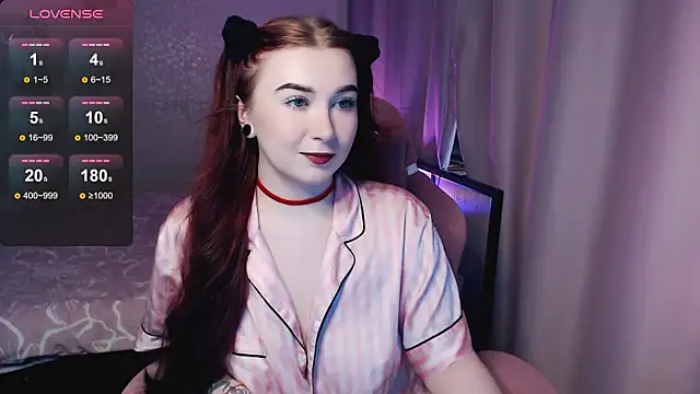Cute lina online show from May 15, 2026, 10:13 am