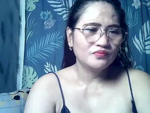 Amazing Angel22 online show from October 7, 2025, 6:20 pm