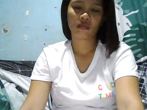 Snapshot of Silly_Girl21 chatting on April 6, 2026, 1:01 pm Silly Girl21 online show from April 6, 2026, 1:01 pm