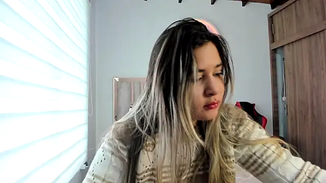 Snapshot of Lana_Sofia1 chatting on July 23, 2026, 4:25 pm Lana Sofia1 online show from July 23, 2026, 4:25 pm