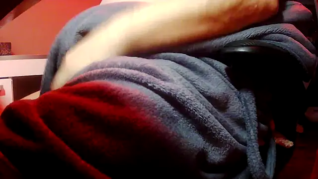 Snapshot of suedel65 chatting on February 23, 2026, 4:36 am suedel65 online show from February 23, 2026, 4:36 am