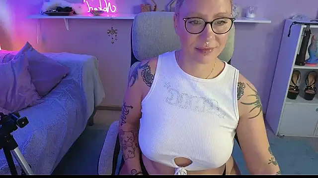 Jan ina online show from January 9, 2026, 9:05 am