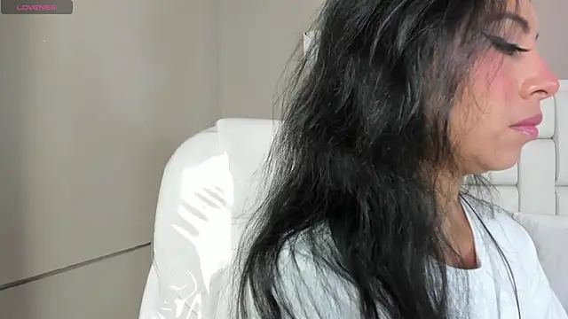 Snapshot of _BunnyNaugthy chatting on March 1, 2025, 12:01 pm BunnyNaugthy online show from March 1, 2025, 12:01 pm