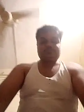 Snapshot of Desi_Londa_143 chatting on March 5, 2025, 4:02 pm Desi Londa 143 online show from March 5, 2025, 4:02 pm