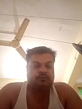 Snapshot of Desi_Londa_143 chatting on March 6, 2025, 1:37 am Desi Londa 143 online show from March 6, 2025, 1:37 am