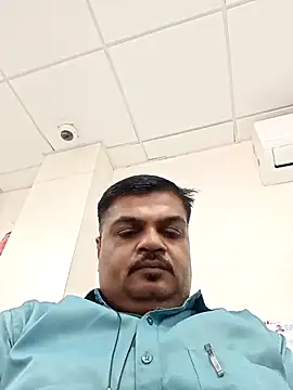 Snapshot of Desi_Londa_143 chatting on March 18, 2025, 7:33 am Desi Londa 143 online show from March 18, 2025, 7:33 am