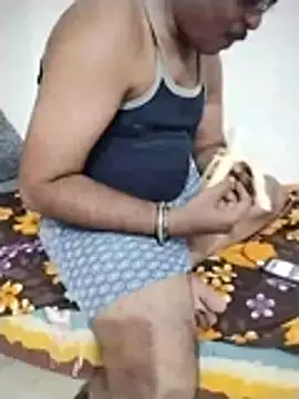 Desi Londa 143 online show from May 29, 2026, 4:02 pm