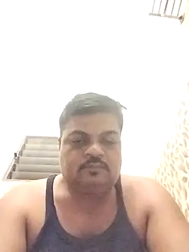 Desi Londa 143 online show from October 17, 2025, 12:25 am