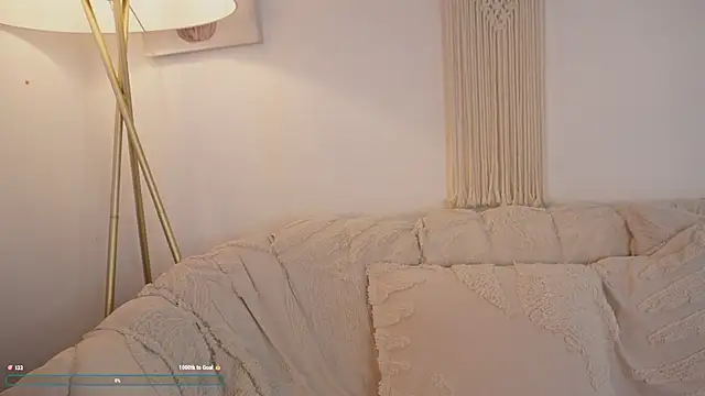 bunnycuteshy online show from November 29, 2025, 1:44 pm