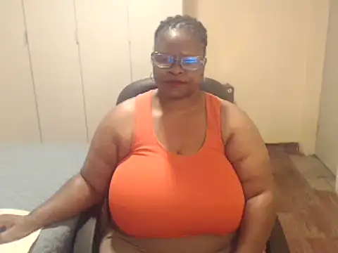 Snapshot of sweetnoziexx chatting on March 20, 2025, 7:57 pm sweetnoziexx online show from March 20, 2025, 7:57 pm