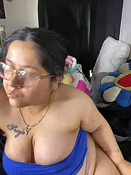MsConejitaa online show from July 16, 2026, 4:26 pm
