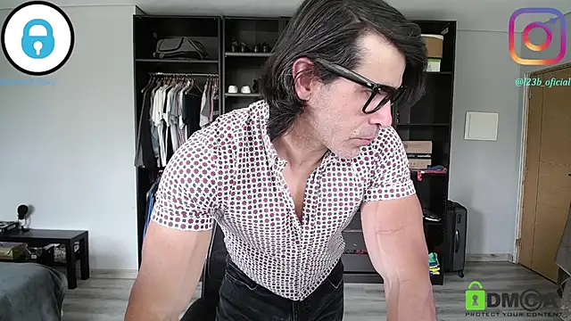 Snapshot of samricci21 chatting on April 6, 2026, 12:50 pm samricci21 online show from April 6, 2026, 12:50 pm