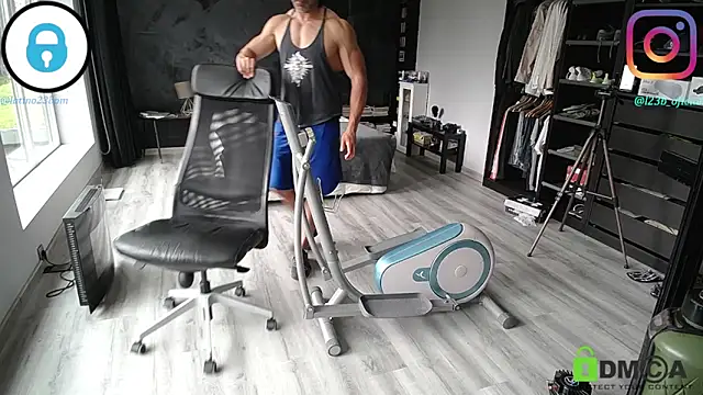 Snapshot of samricci21 chatting on March 20, 2026, 10:05 am samricci21 online show from March 20, 2026, 10:05 am