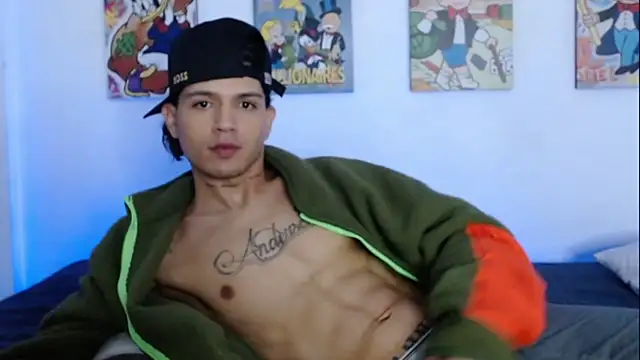 andersonZ998 online show from February 14, 2025, 9:13 am
