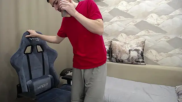 SerzhKorol1 online show from November 20, 2025, 4:57 am